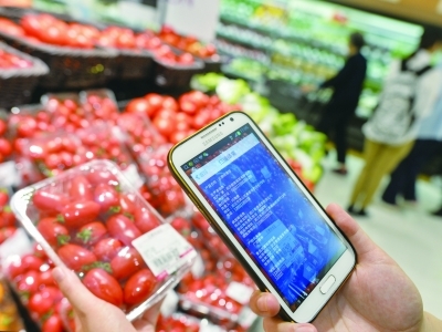 武汉食品安全监管迈入“互联网+”时代 手机扫码即可查询食品销售信息